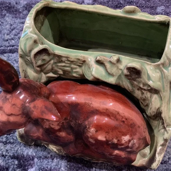 Vintage Shawnee USA 766 deer fawn w foliage planter 7” container decor